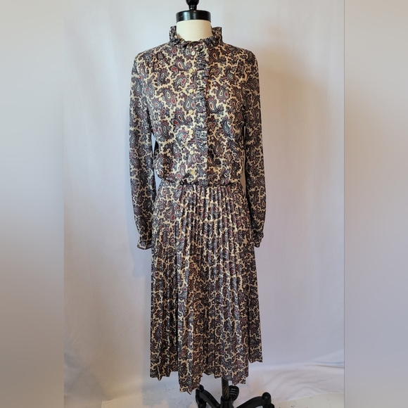 Vintage 1970s Paisley Print Drop Elastic Waist Ruffle Pleated Shirt Dress, Sz 14 - Picture 6 of 15